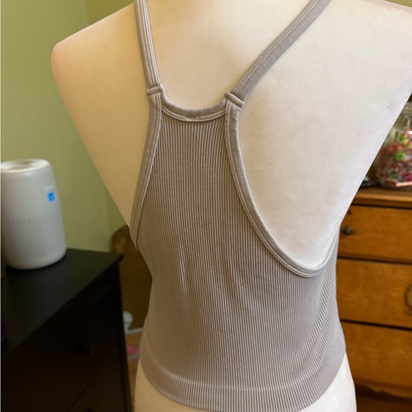 Gray Ribbed Tank Top - Picture 2 of 3